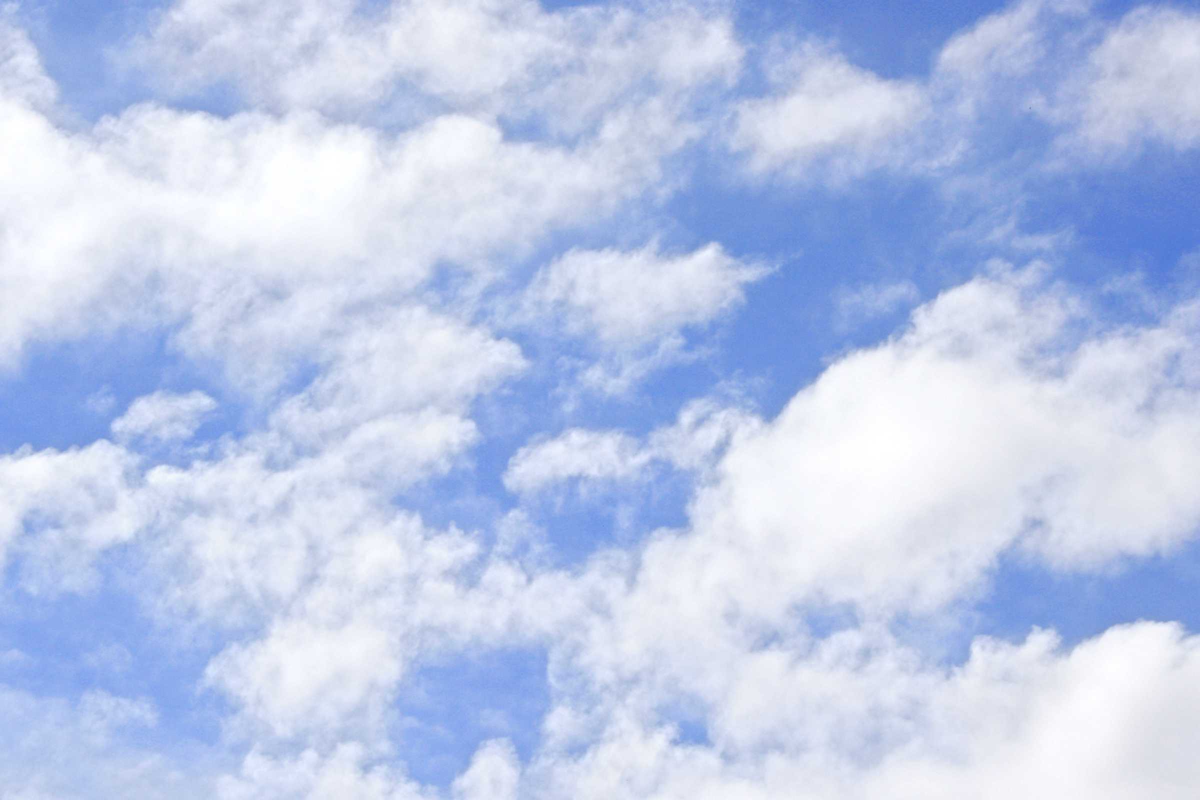 Simple Blue Sky Background - Red Background With Clouds - HD Wallpaper 