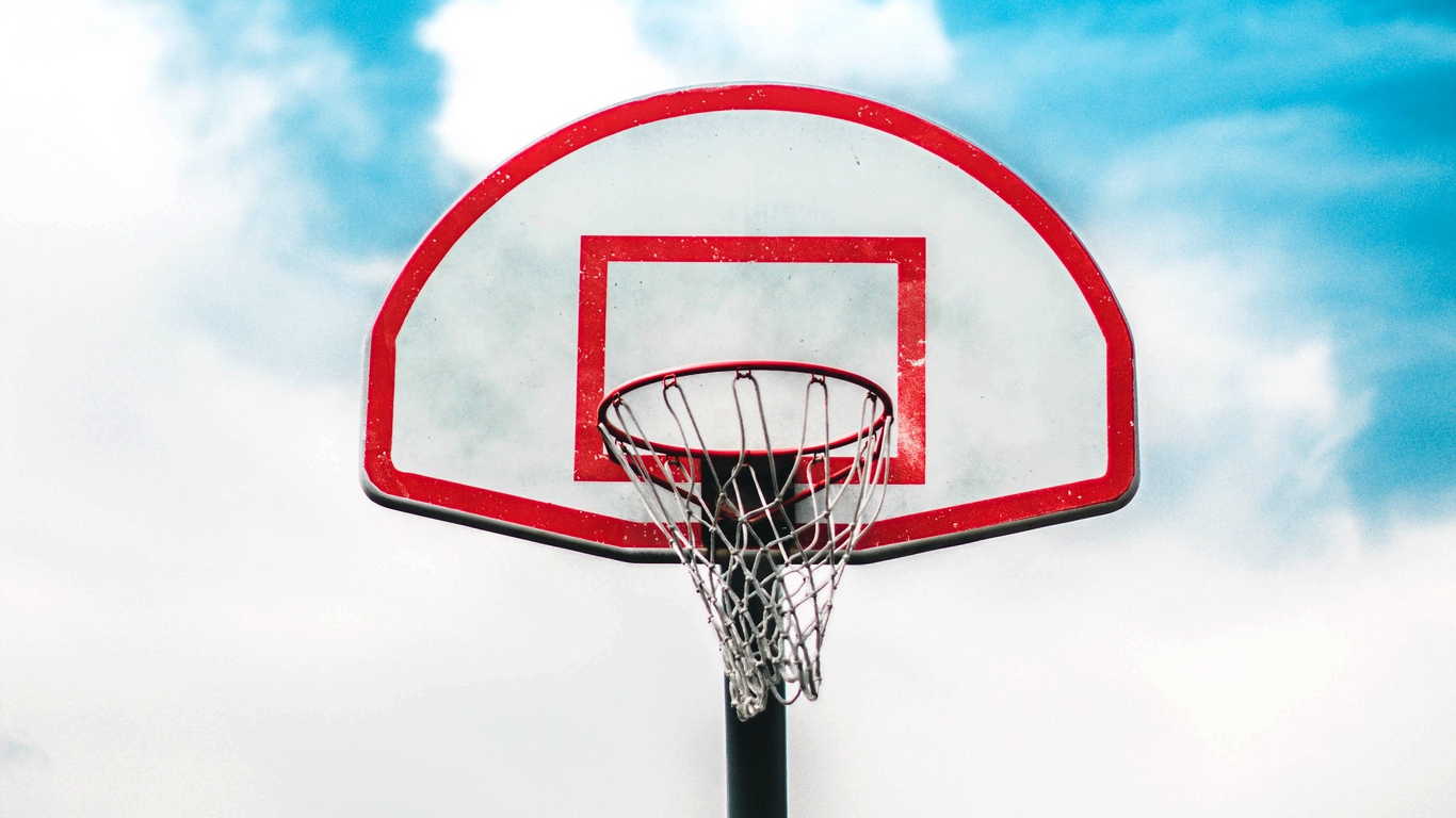 Wallpaper Basketball Ring, Shield, Net, Sky, Basketball - Basketball Hoop - HD Wallpaper 