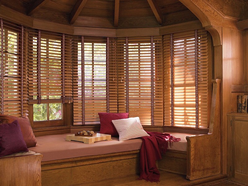 Las Persianas De Madera Interior Wallpaper Fondo De - Wood Blinds - HD Wallpaper 