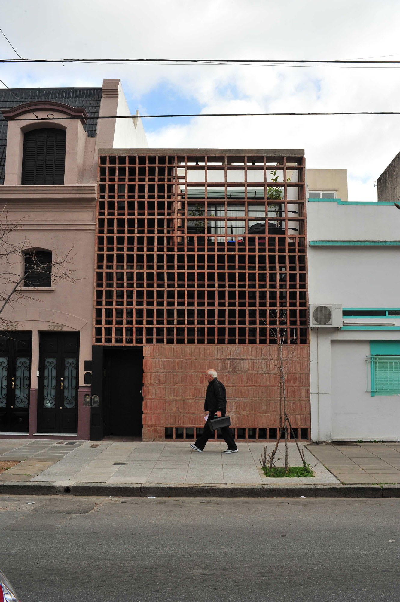 Ventura Virzi Arquitectos - Casa De Ladrillo Ventura Virzi - HD Wallpaper 