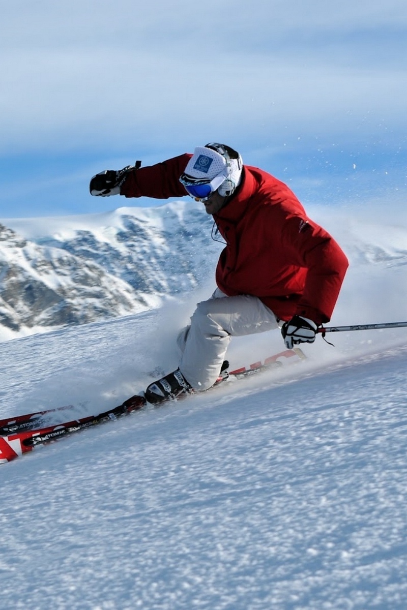 Wallpaper Skiing, Freeride, Slopes, Skier, Snow - Mens White And Blue Ski Jackets - HD Wallpaper 