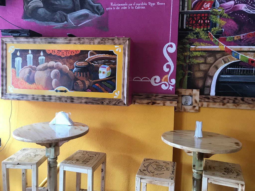 La Catrina Deli And Restaurant - Bar Stool - HD Wallpaper 