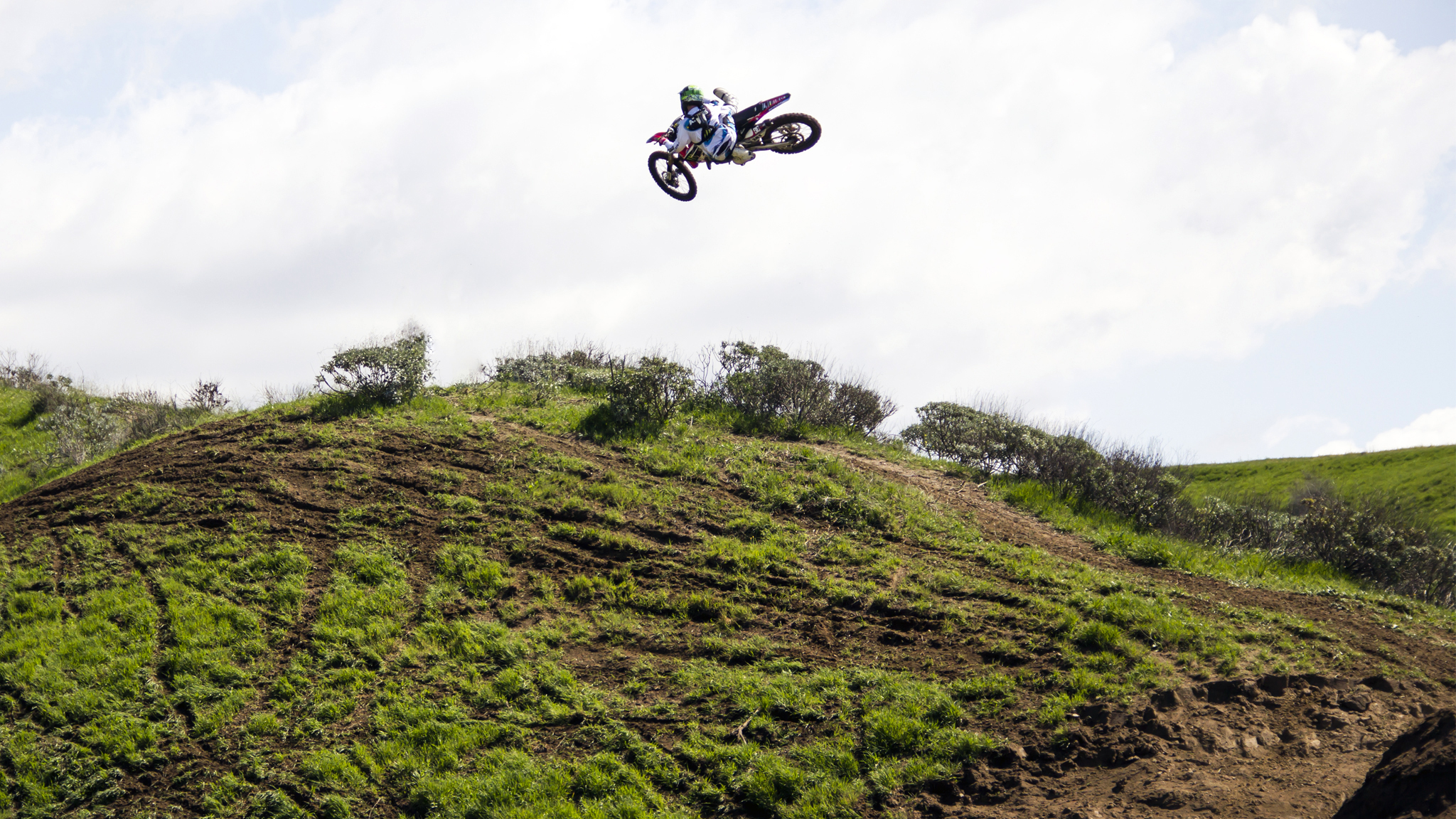 Twitch Whip - HD Wallpaper 