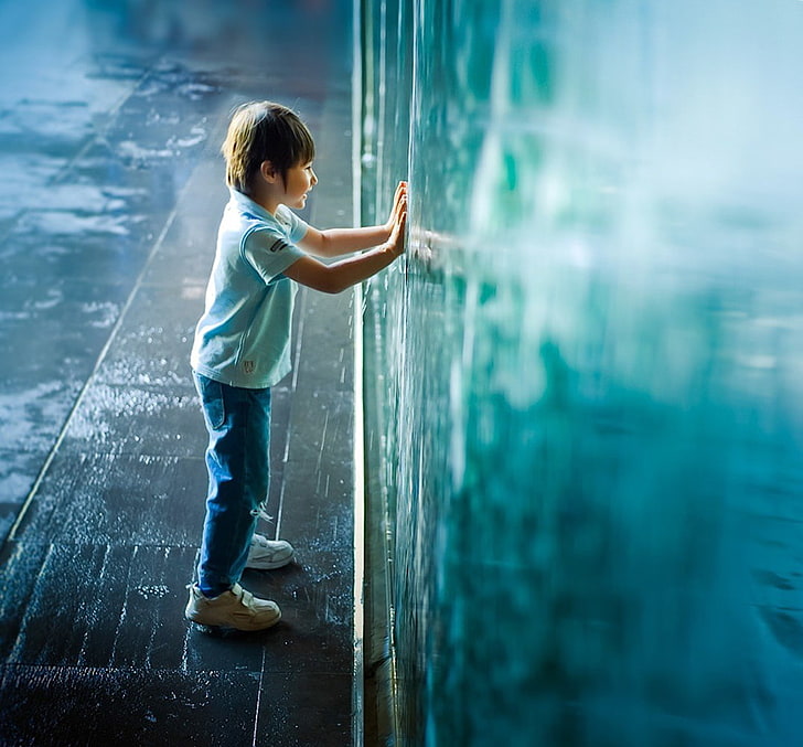 Babay, Batman, City Landscapes, Cool Images, Cute Babies, - Child - HD Wallpaper 