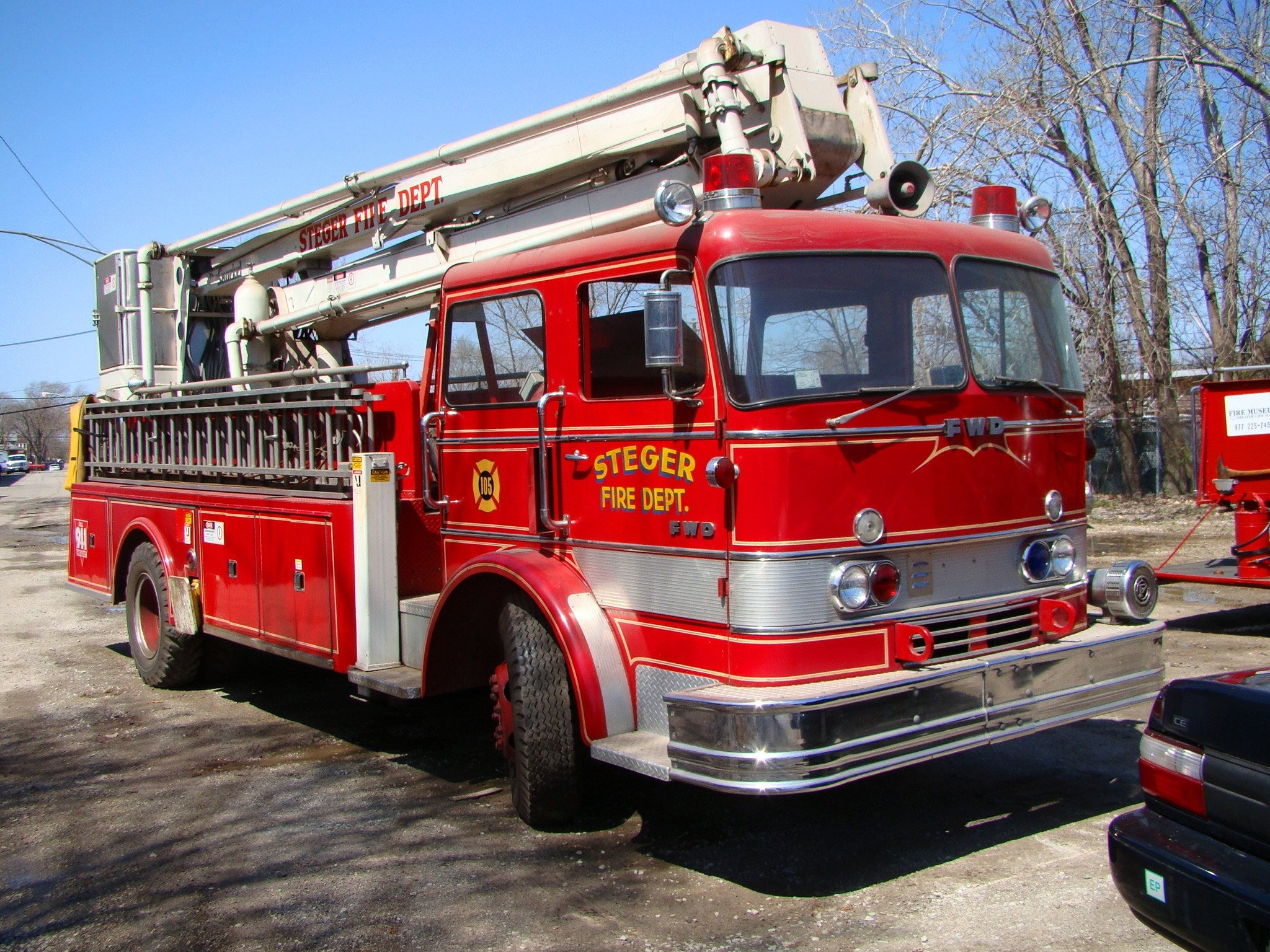 Ambulance Fire Truck Fire Departments Usa Europe Rescue - Fire Apparatus - HD Wallpaper 