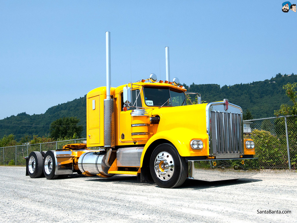 Trucks - Yellow Semi Truck - HD Wallpaper 
