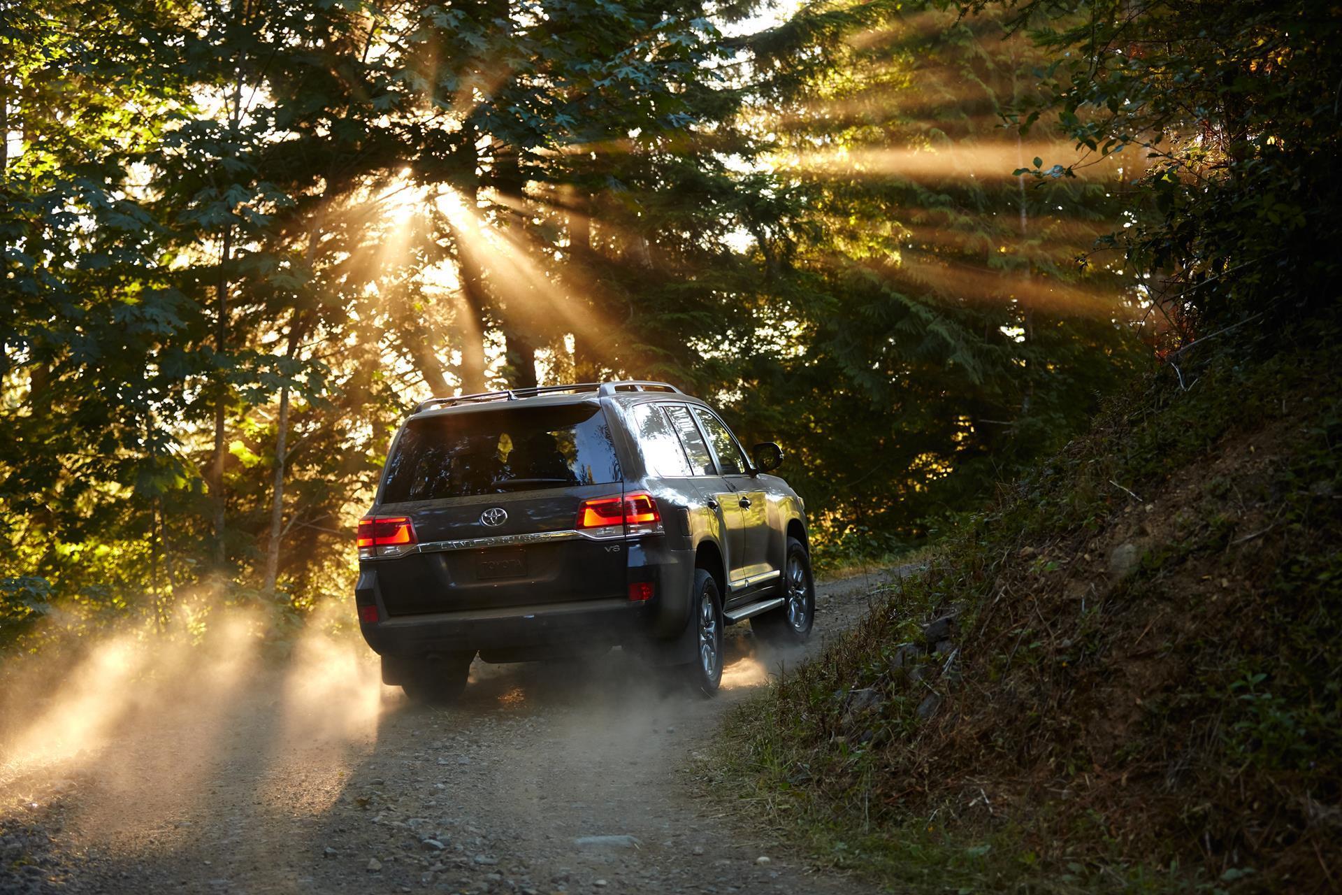 2019 Toyota Land Cruiser Wallpapers - Toyota Land Cruiser 2016 - HD Wallpaper 