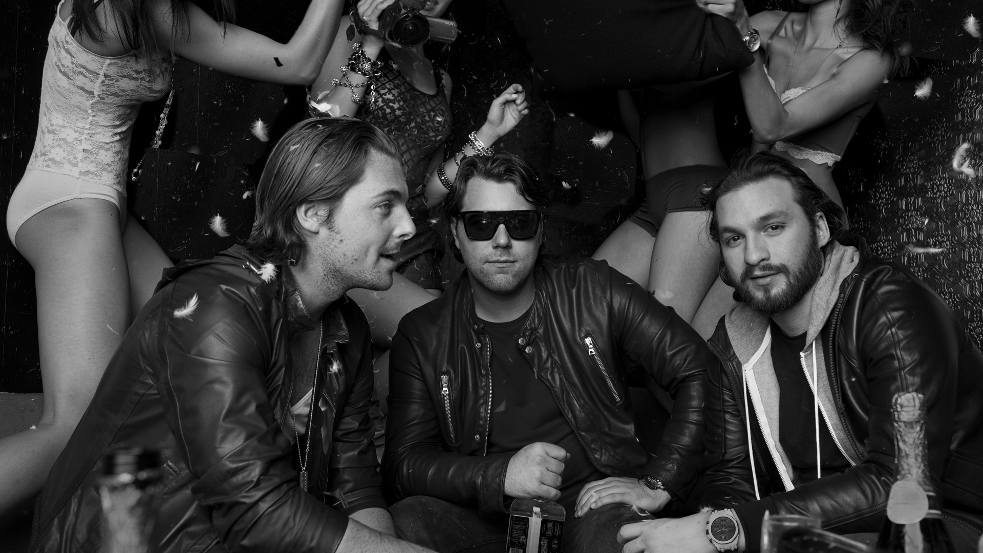 Swedish House Mafia Old - HD Wallpaper 