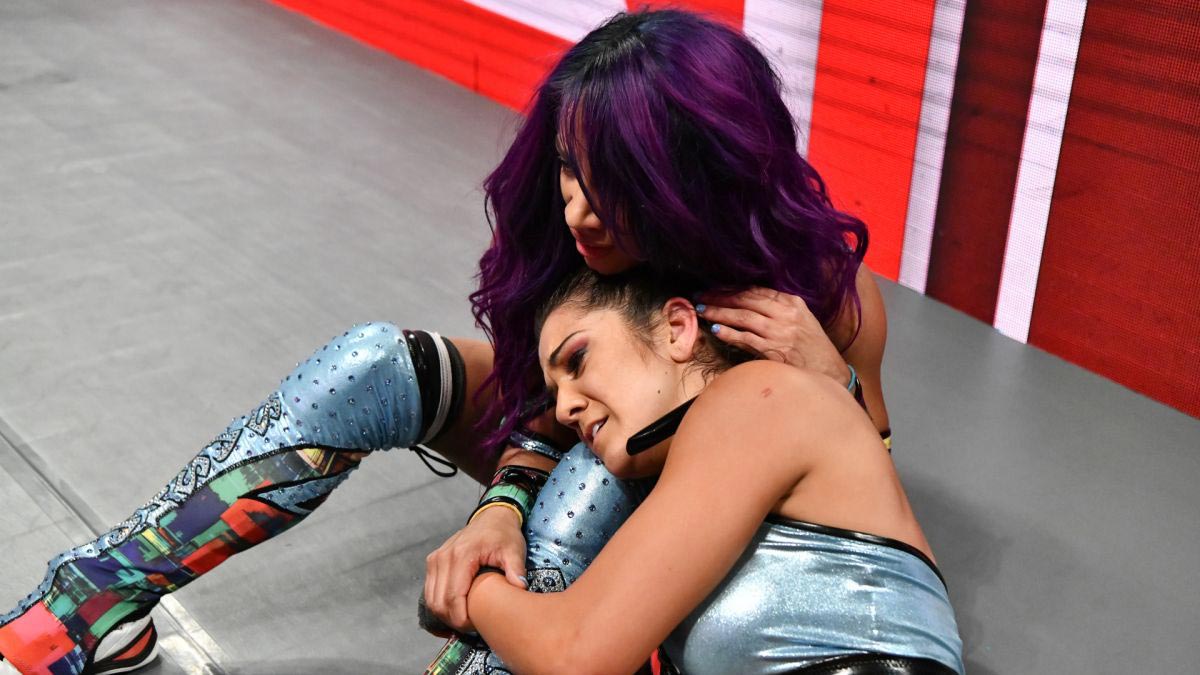 Sasha Banks And Bayley Vs - Girl - HD Wallpaper 