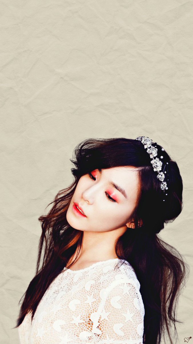 Tiffany Snsd White Dress - HD Wallpaper 