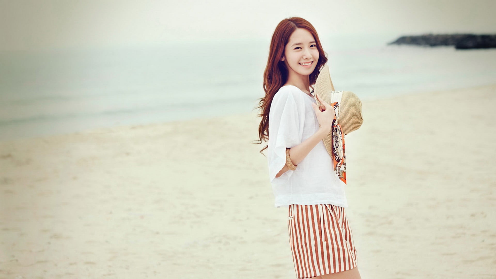 Im Yoon-ah - HD Wallpaper 