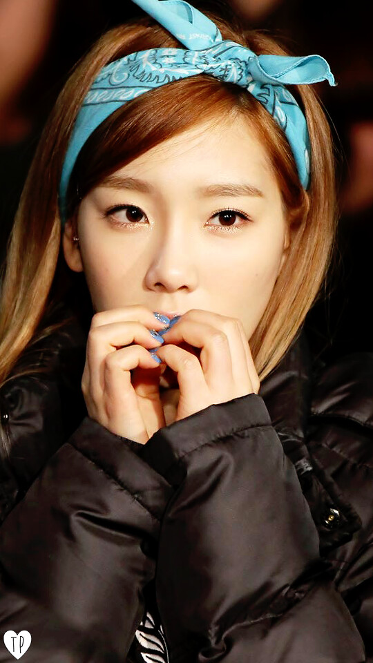 Taeyeon With Headband - HD Wallpaper 