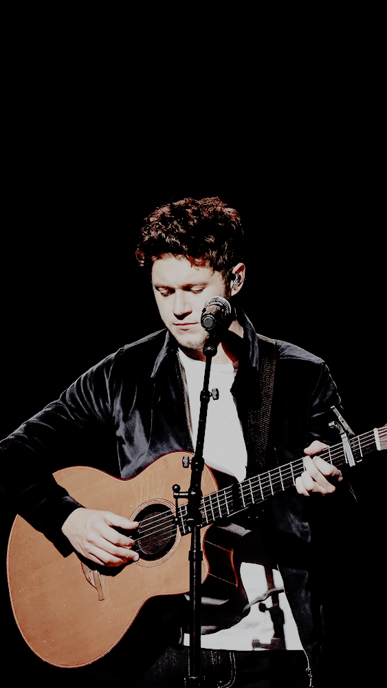 Niall Horan
like/reblog If Saved/usedrequests Are Open - Rock Concert - HD Wallpaper 