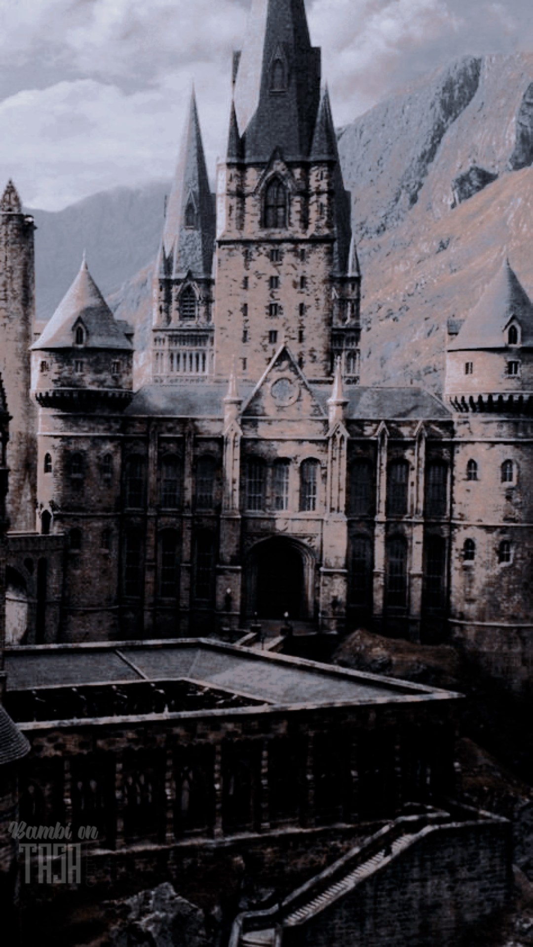 Harry Potter, Hogwarts, And Wallpaper Image - Hogwarts Harry Potter Phone - HD Wallpaper 