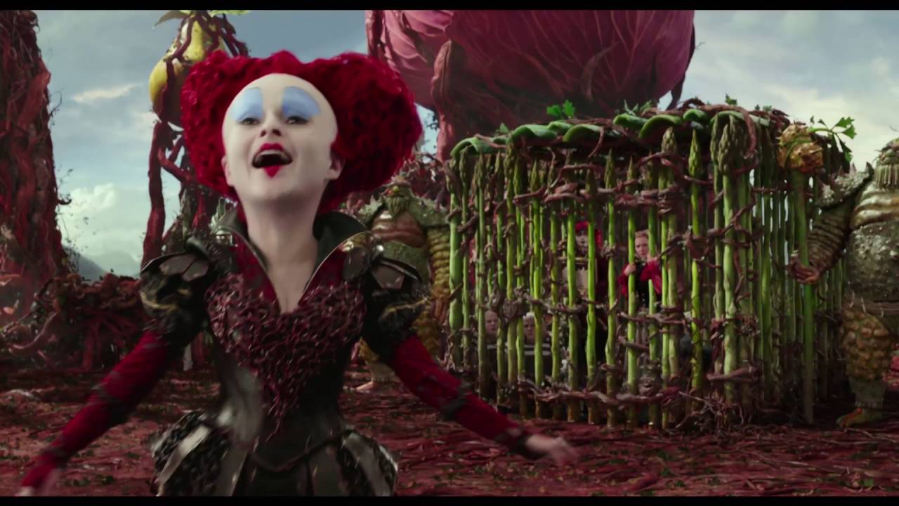 Alice Through The Looking Glass - HD Wallpaper 