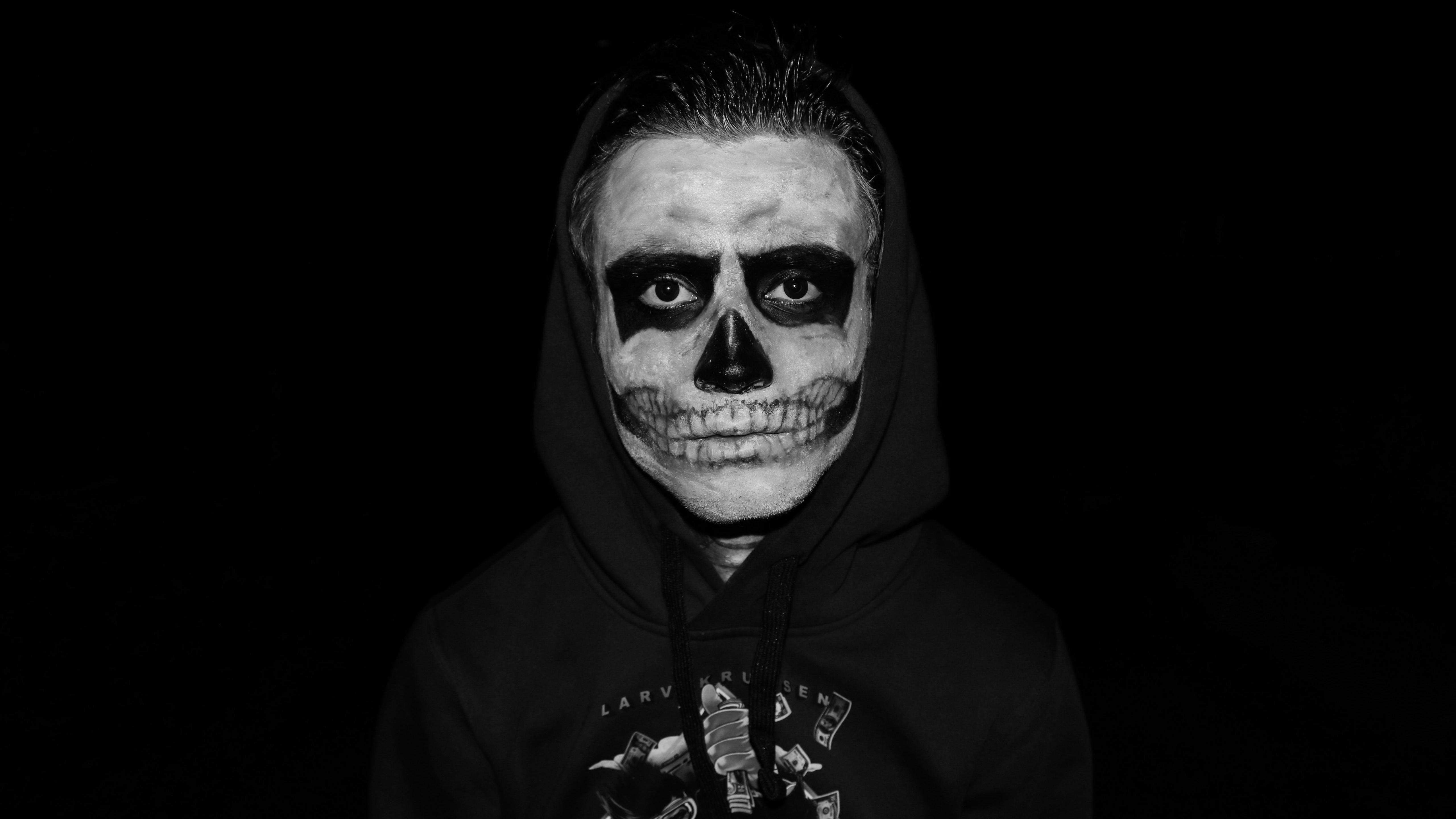 Joker Face By Man Horror Photography - Killed Myself - HD Wallpaper 