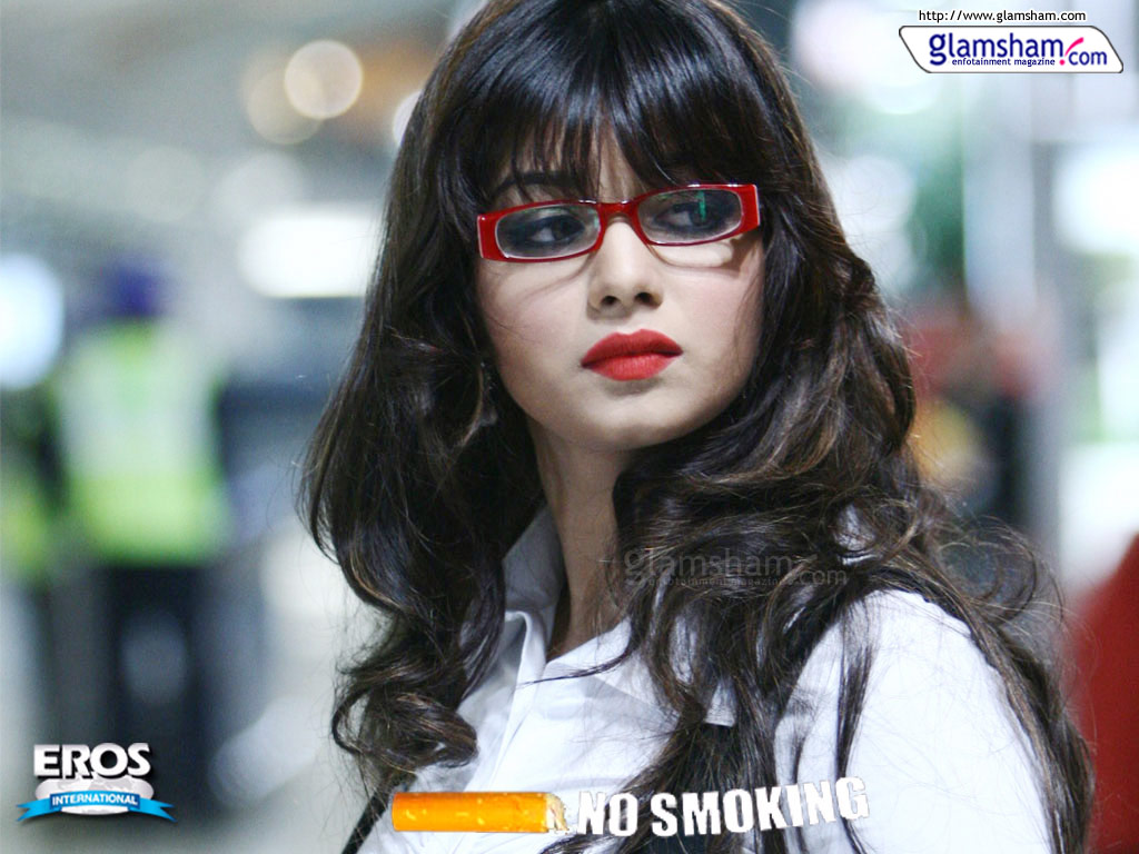 Ayesha Takia No Smoking - HD Wallpaper 