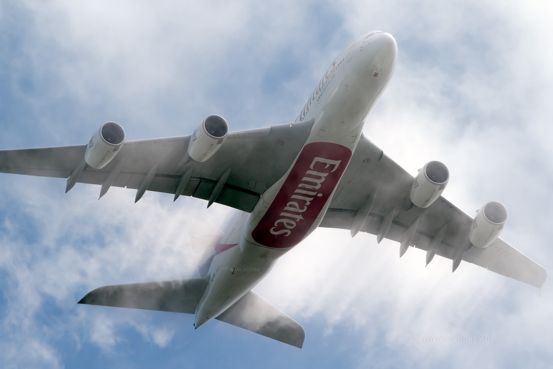 Airbus A380 - HD Wallpaper 