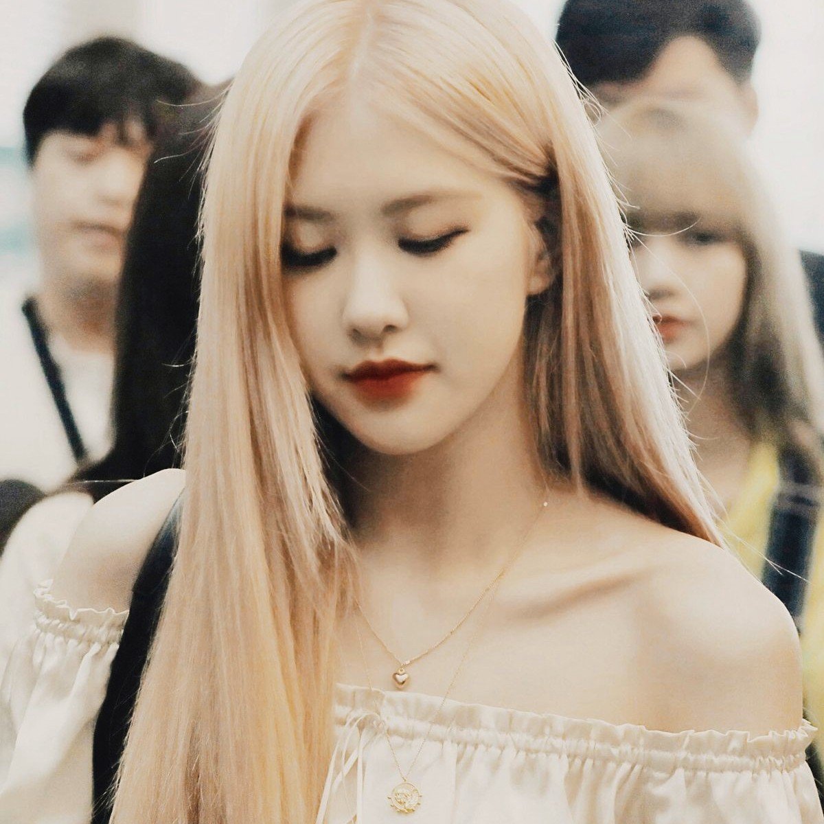 Rose Chaeyoung 1200x1200 Wallpaper teahub.io