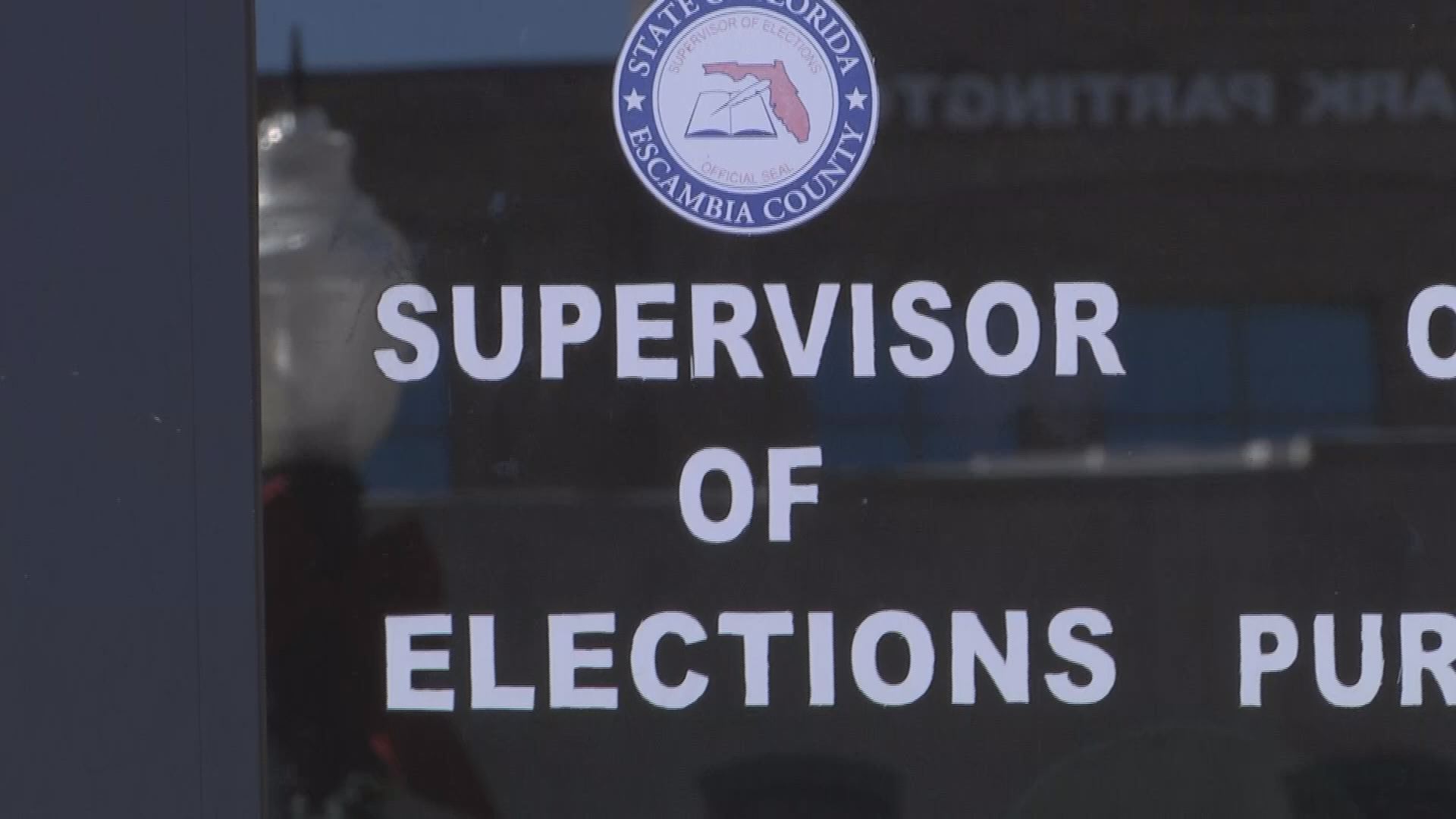 Supercor - HD Wallpaper 