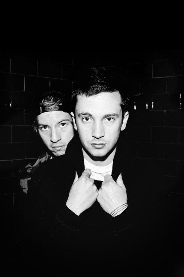 Twenty One Pilots De Preto - HD Wallpaper 