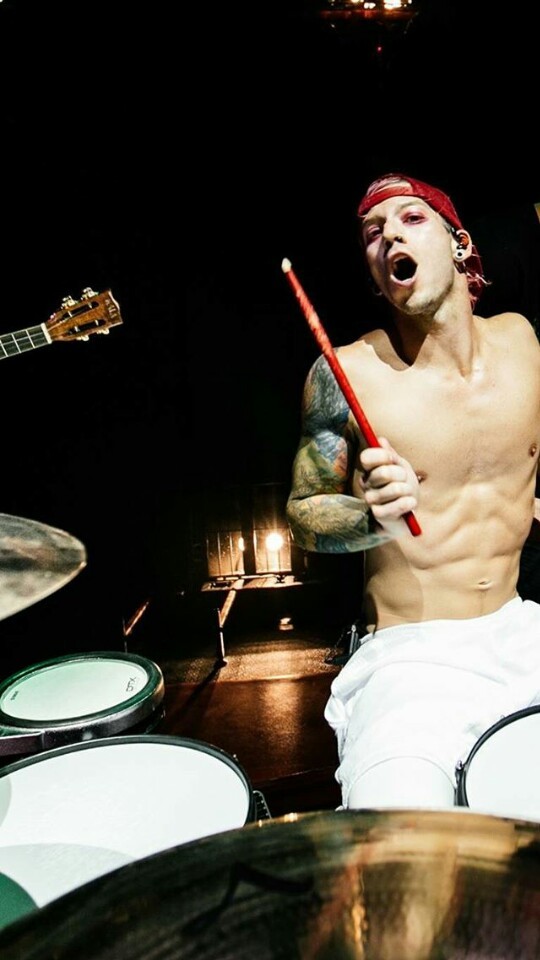 Wallpaper, Twenty One Pilots, And Josh Dun Image - Unholy Pictures Of Josh Dun - HD Wallpaper 