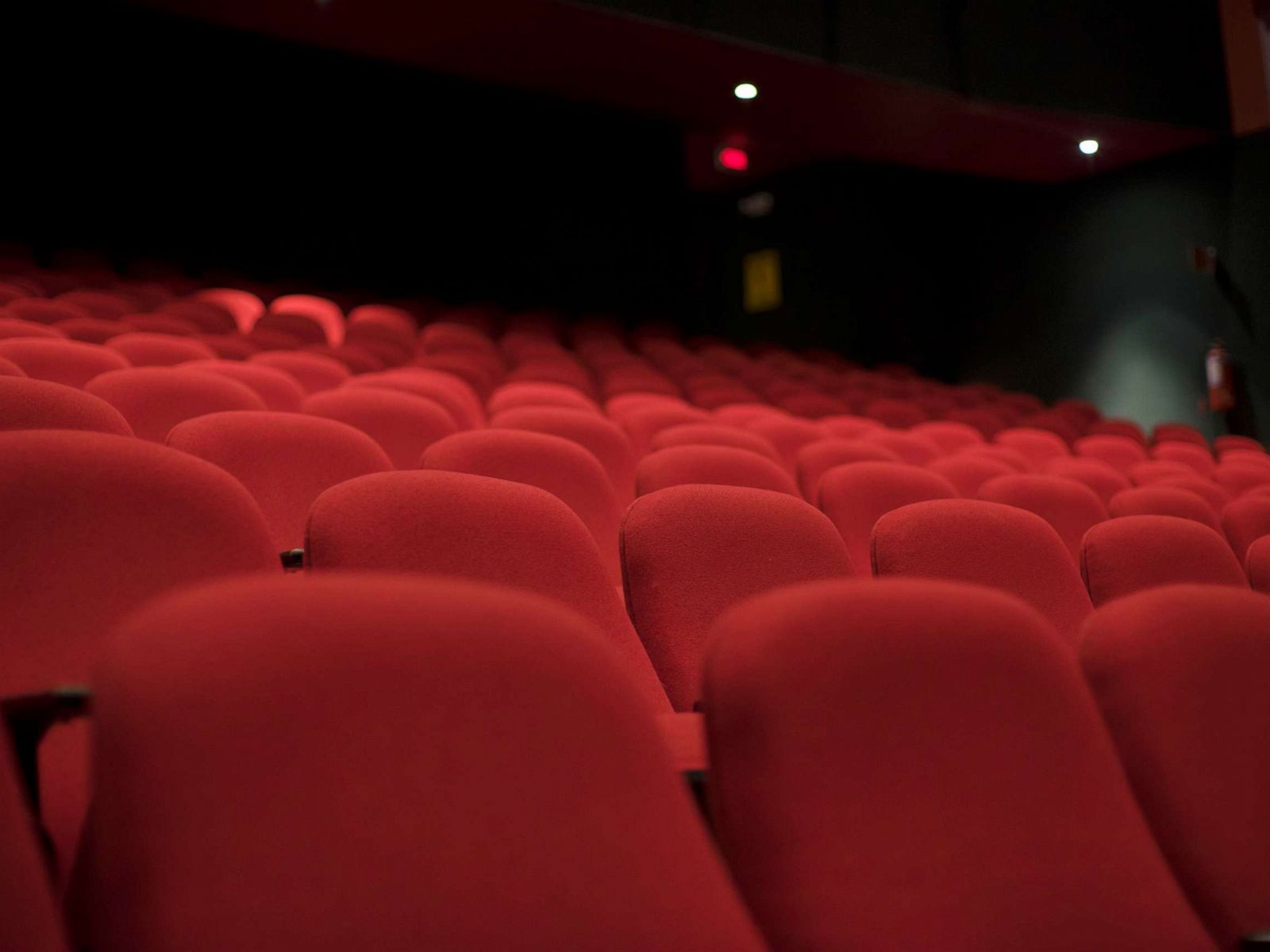 Theaters For The Joker Movie - HD Wallpaper 