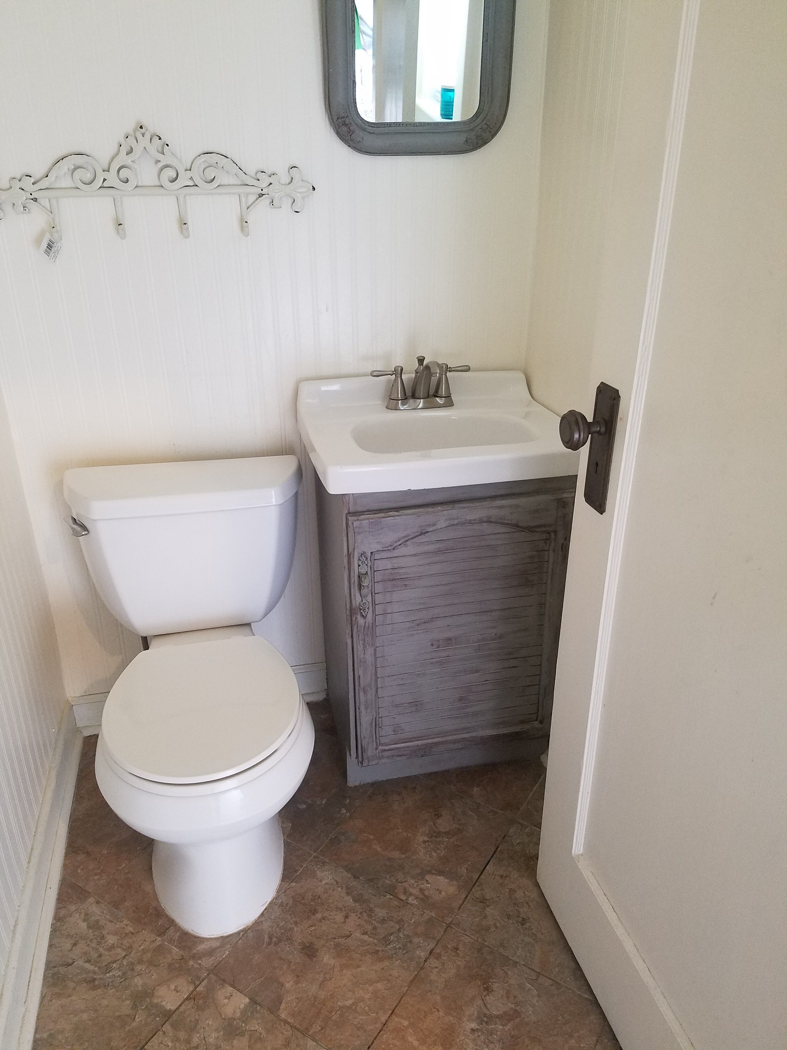 Bathroom - HD Wallpaper 