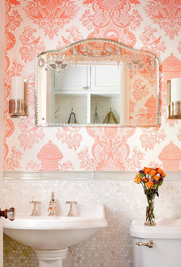 Pink Accent Wall Bathroom - HD Wallpaper 