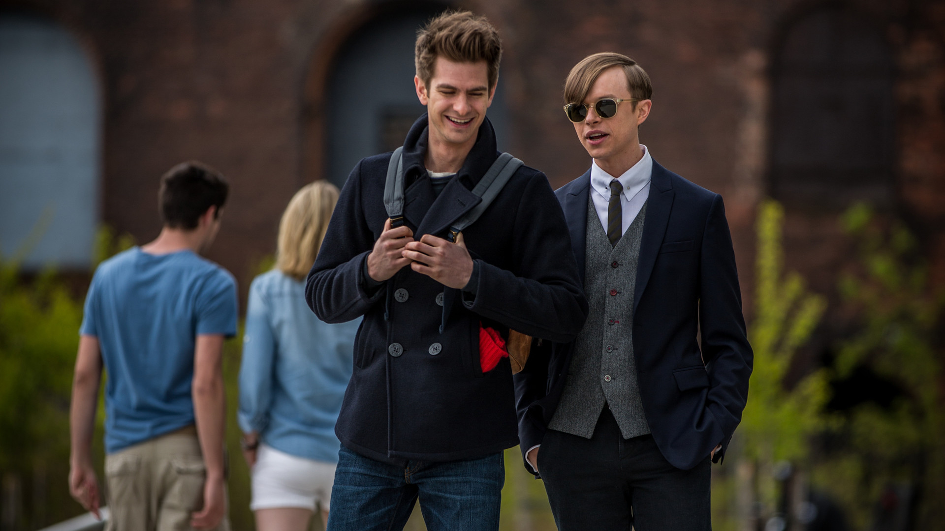 Andrew Garfield As Peter Parker And Dane Dehaan As - Amazing Spider Man 2 Dane Dehaan - HD Wallpaper 