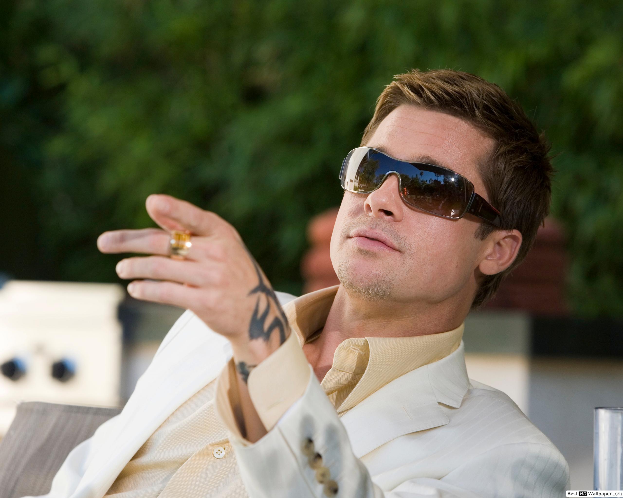 Brad Pitt Oceans 11 - HD Wallpaper 