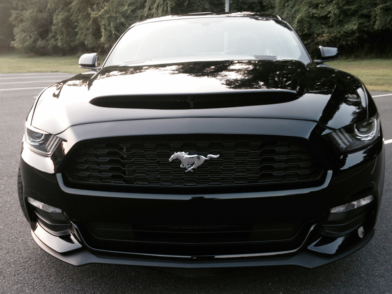 2017 Ford Mustang Black - HD Wallpaper 