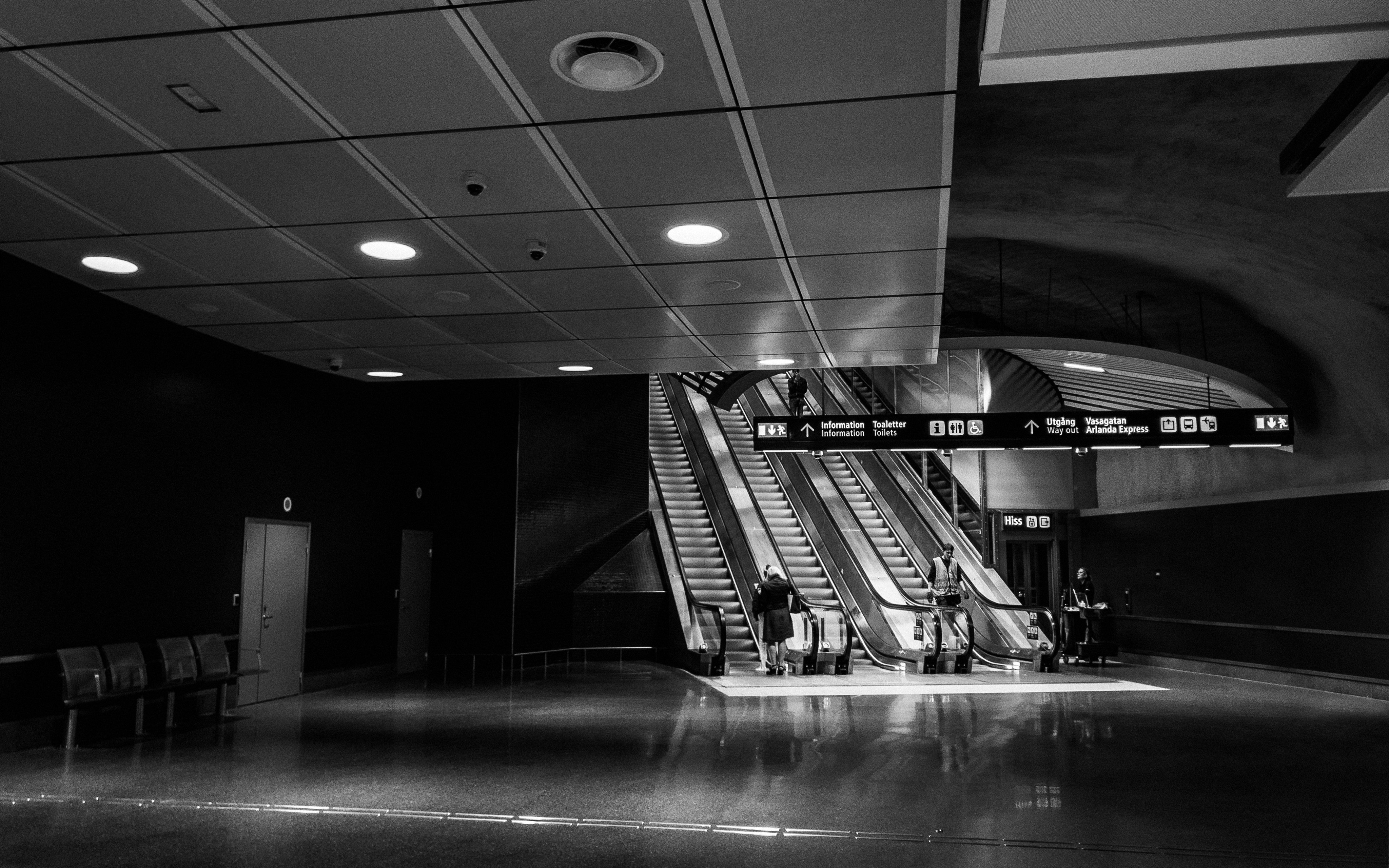New Train Station In Stockholm - Stockholm Black - HD Wallpaper 