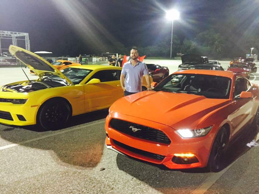 Orange Ford Mustang Ecoboost 852x640 Wallpaper Teahub Io