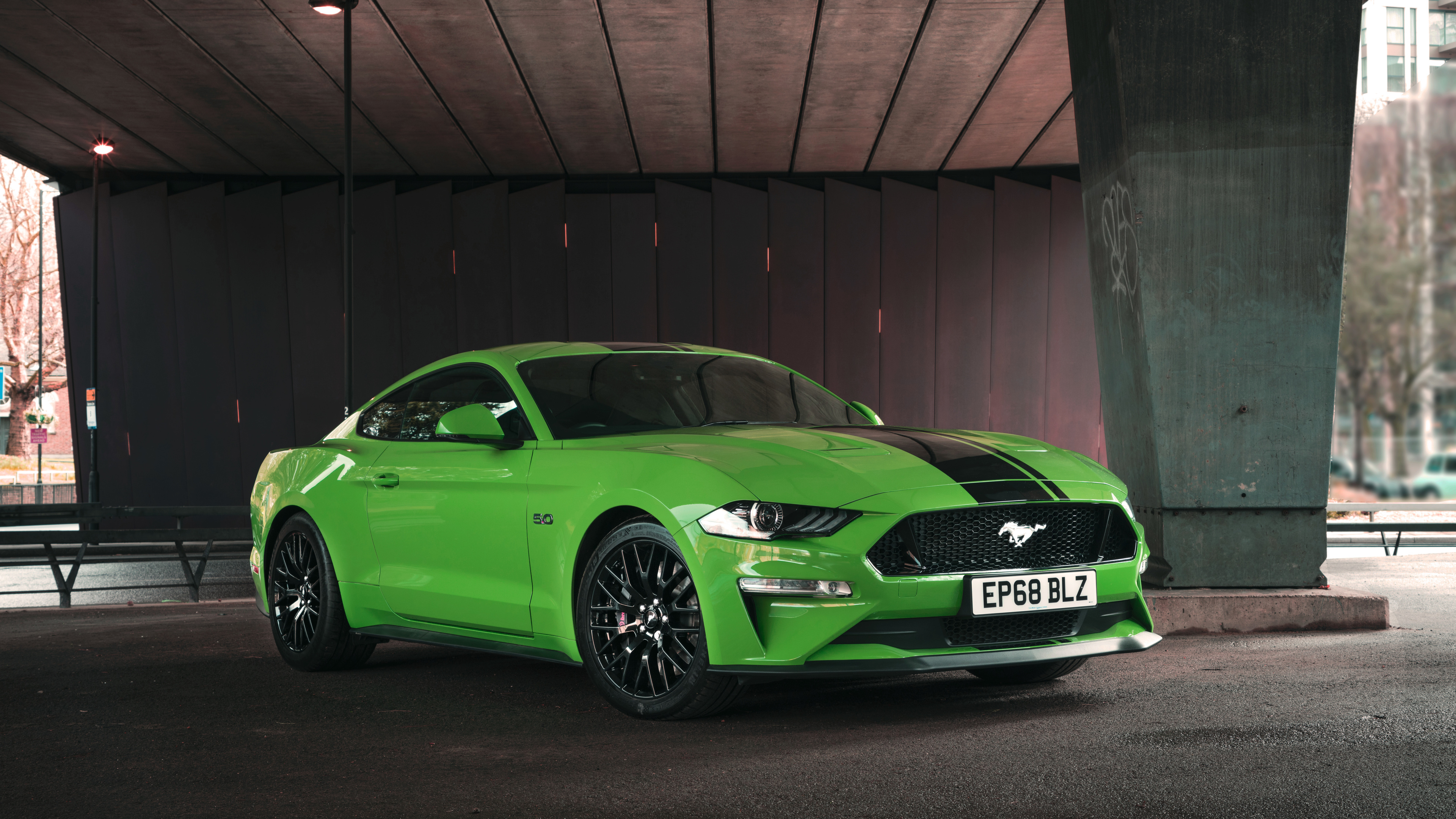 Green Ford Mustang Gt Fastback 2019 - Ford Mustang 2019 Hd - HD Wallpaper 