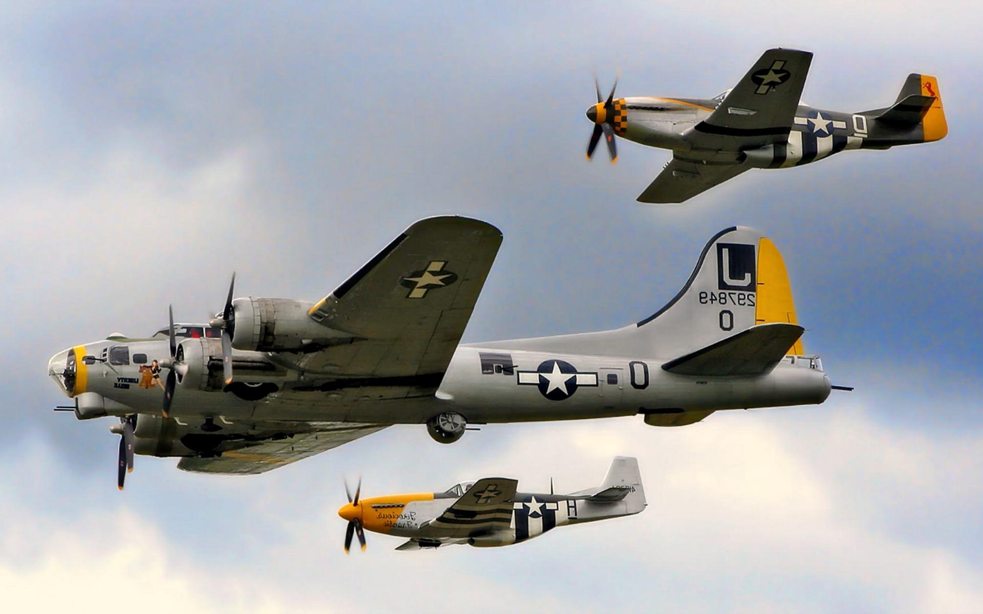 P 51 Bomber Escort - HD Wallpaper 