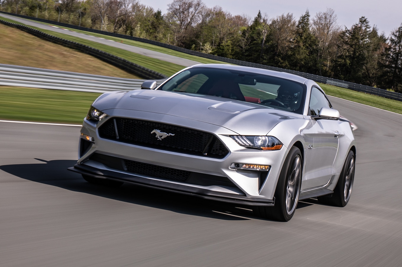 2018 Ford Mustang Gt Performance Pack 2 Front Three-quarter - HD Wallpaper 
