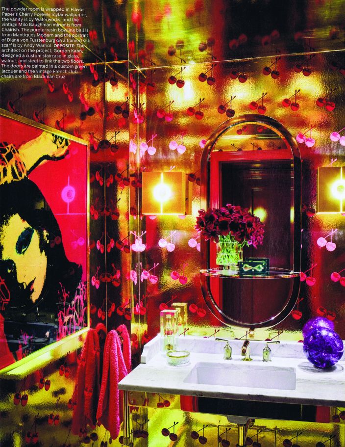 Cherry Forever Is Stellar In This Bathroom - HD Wallpaper 