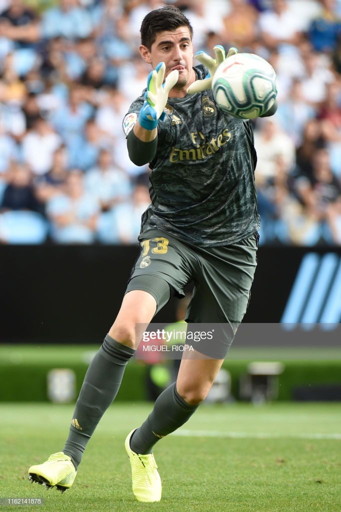 T Courtois - HD Wallpaper 