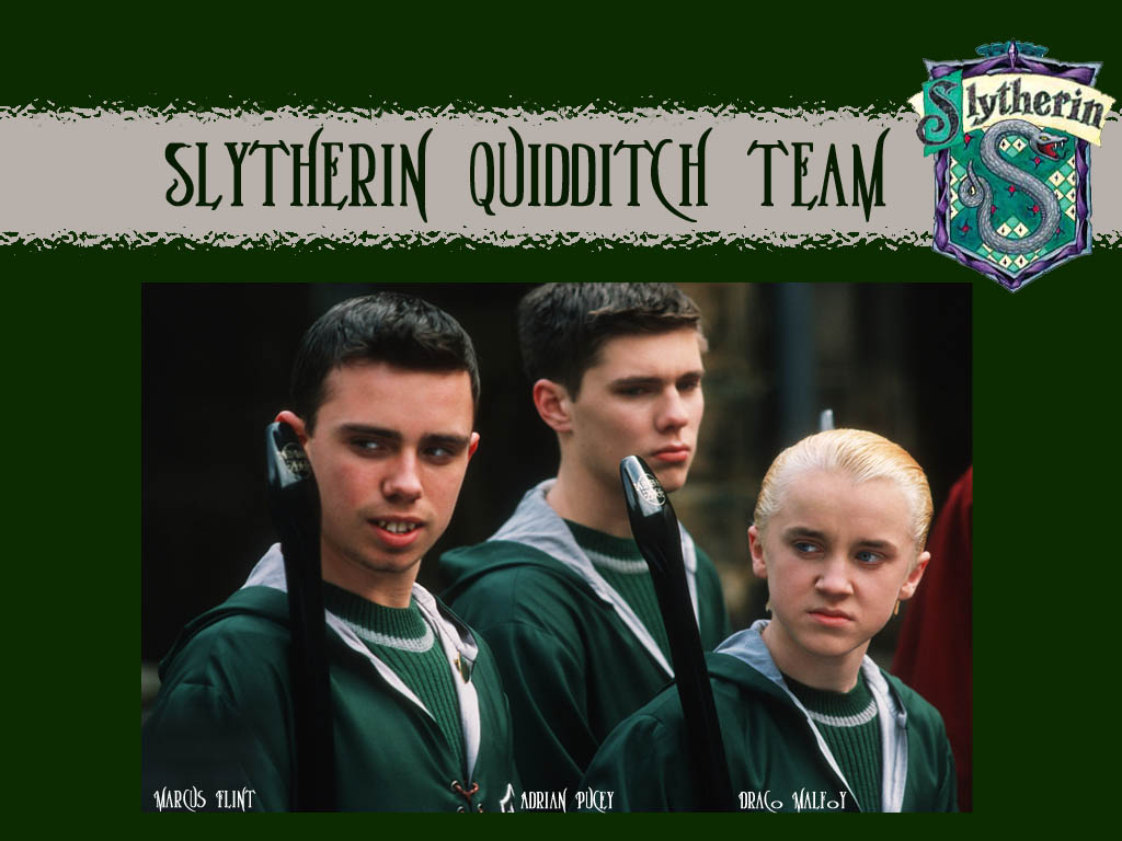 Slytherin Quidditch - Harry Potter Slytherin Boys - HD Wallpaper 