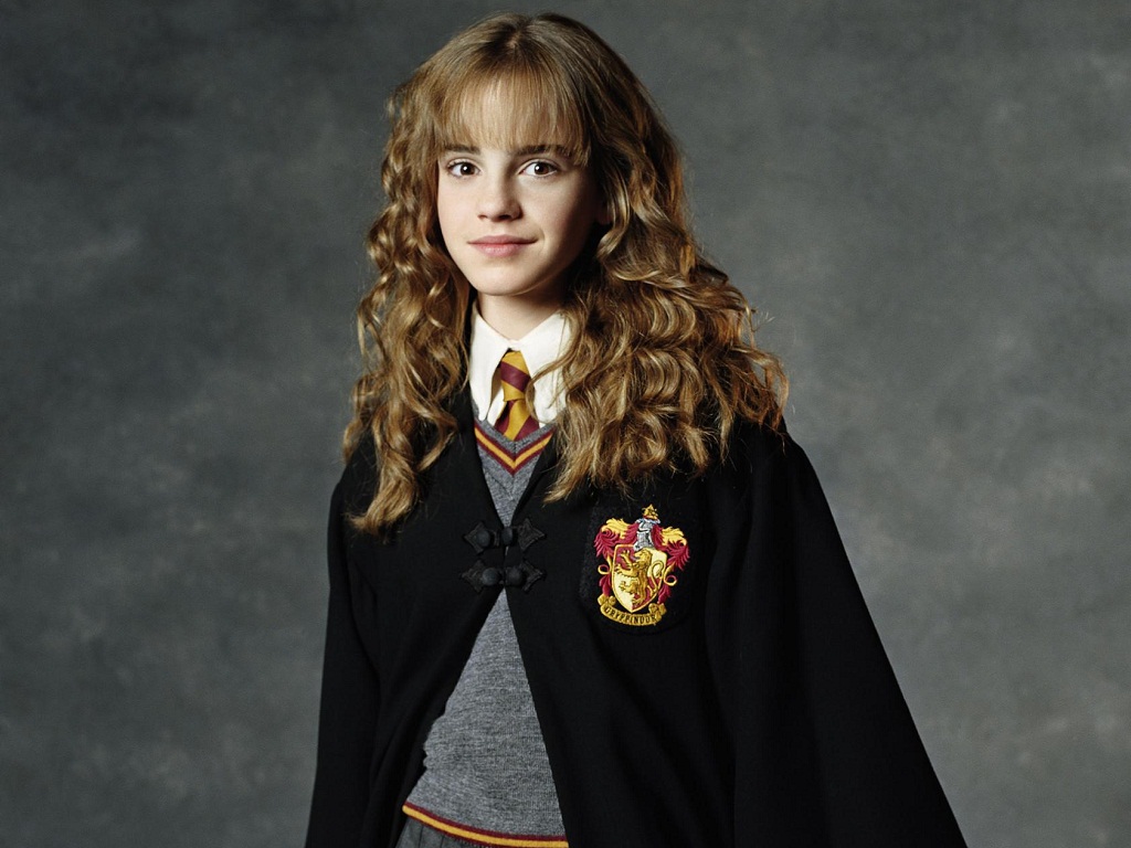 Hermione Granger Wallpaper - Hermione Granger Book Character - HD Wallpaper 