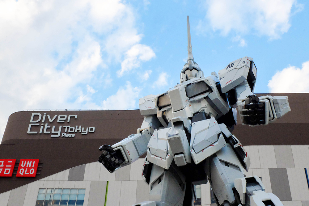 Gundam Statue - HD Wallpaper 