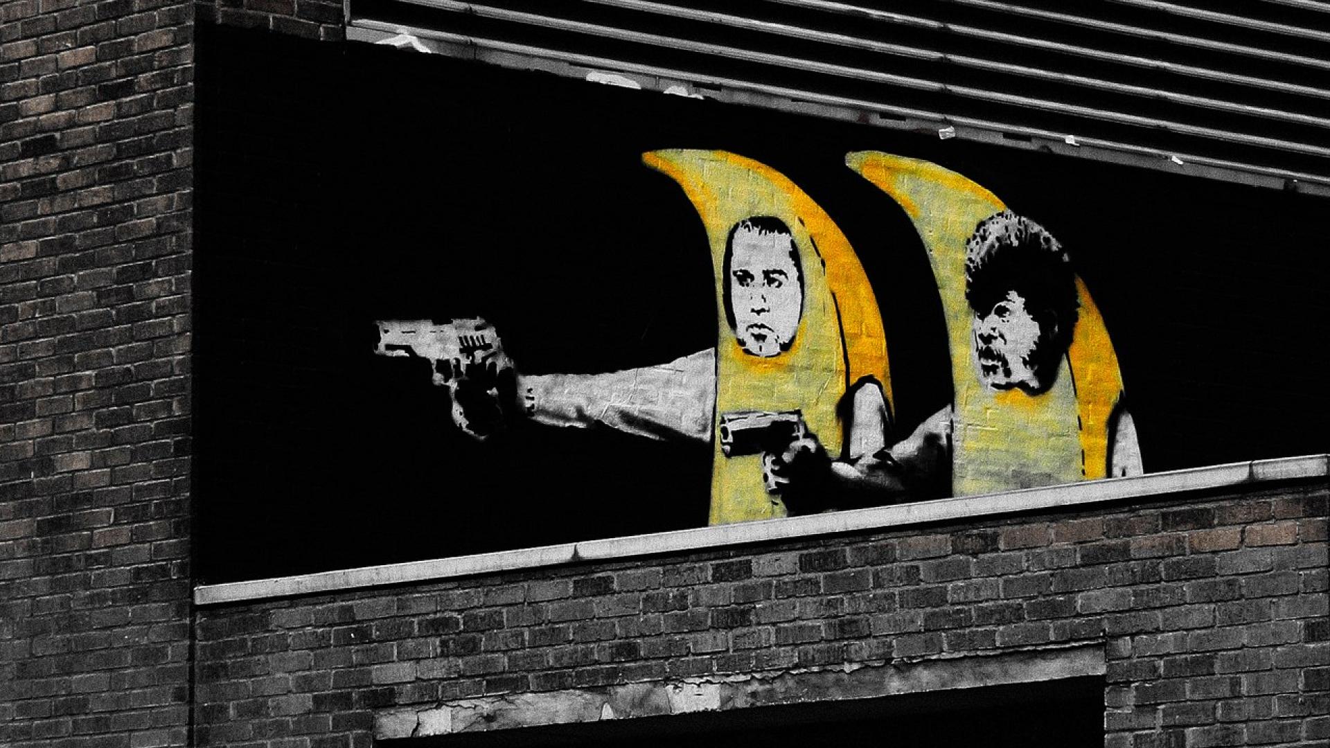 Banksy Pulp Fiction London - HD Wallpaper 
