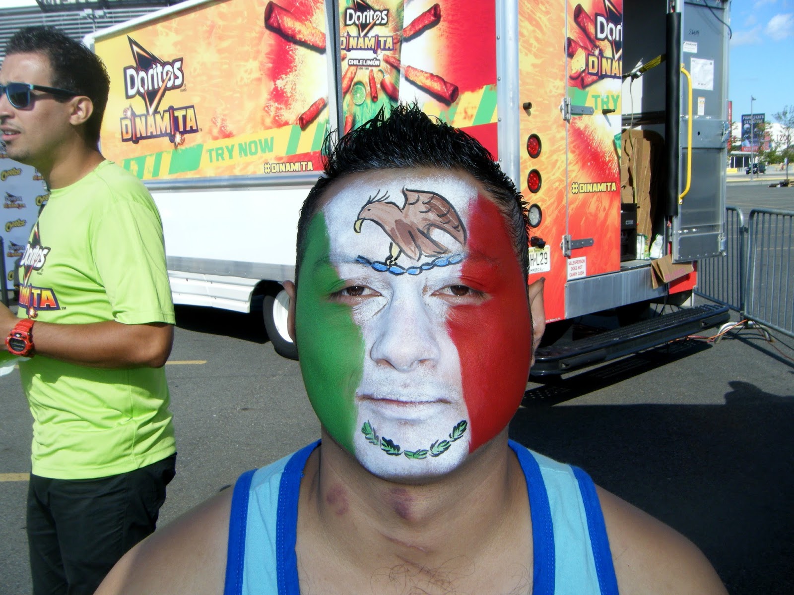 Adventures Of A Face Painter Viva Mexico - Mexico Flag On Face - HD Wallpaper 