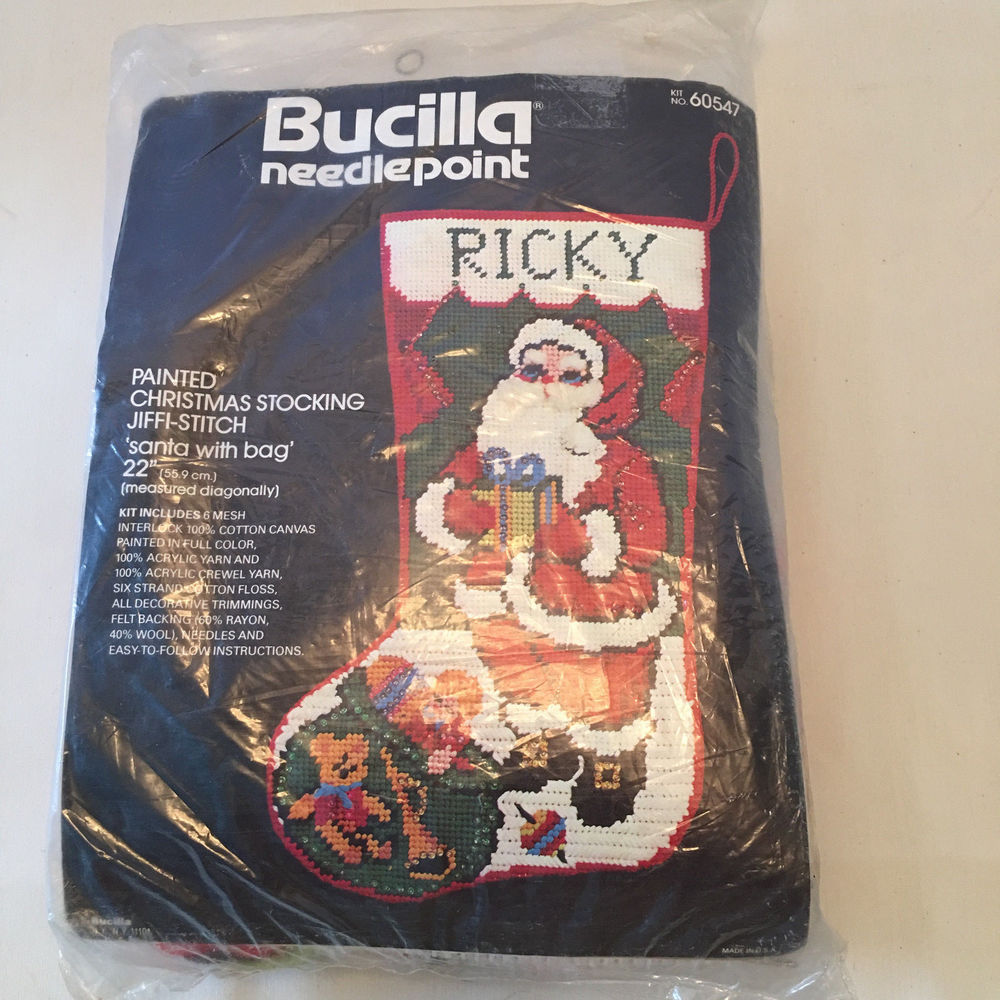 Bucilla Jiffi Stitch Wallpaper Wp2403037 - Santa Claus - HD Wallpaper 