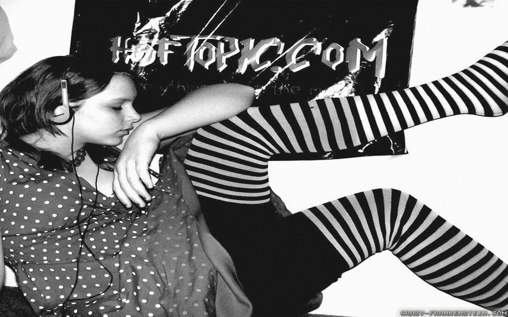 Love Girl - HD Wallpaper 