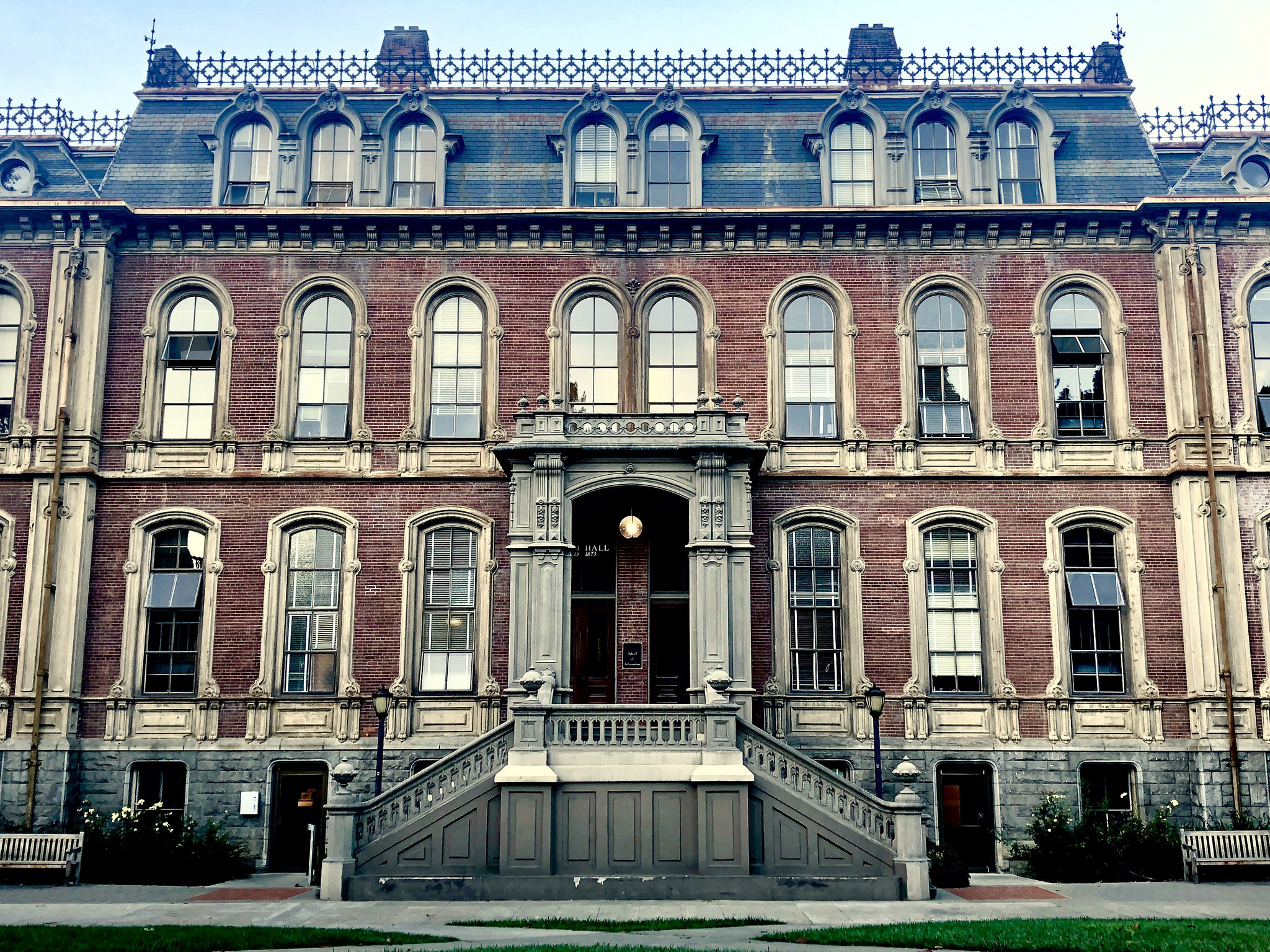 Palace - HD Wallpaper 