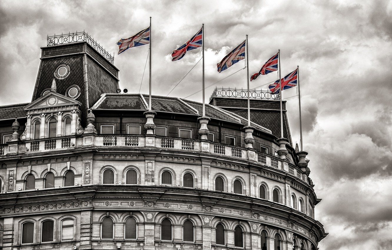 Photo Wallpaper The Building, Flags, Trafalgar Square - Trafalgar Square - HD Wallpaper 