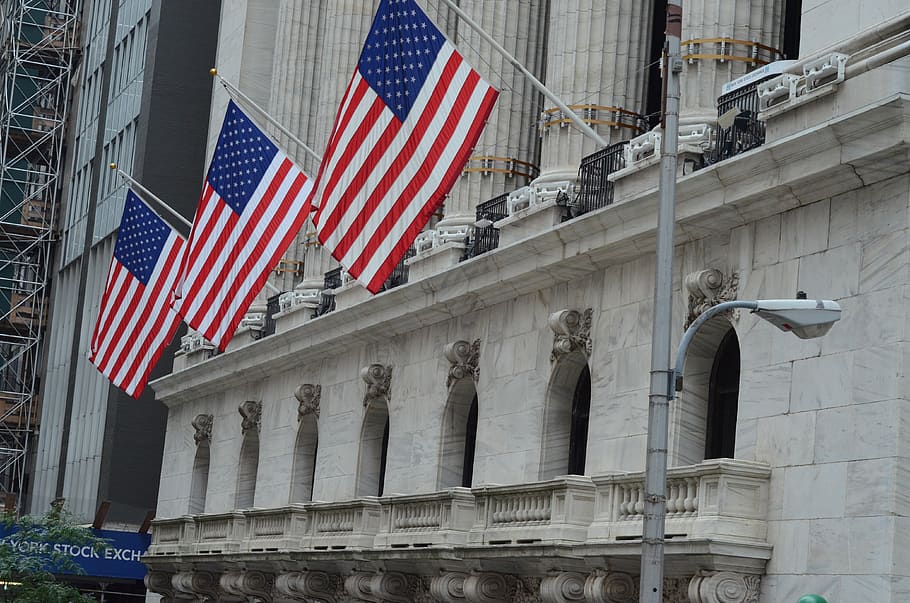 Nyse, Stock Exchange, American Flag, Built Structure, - HD Wallpaper 