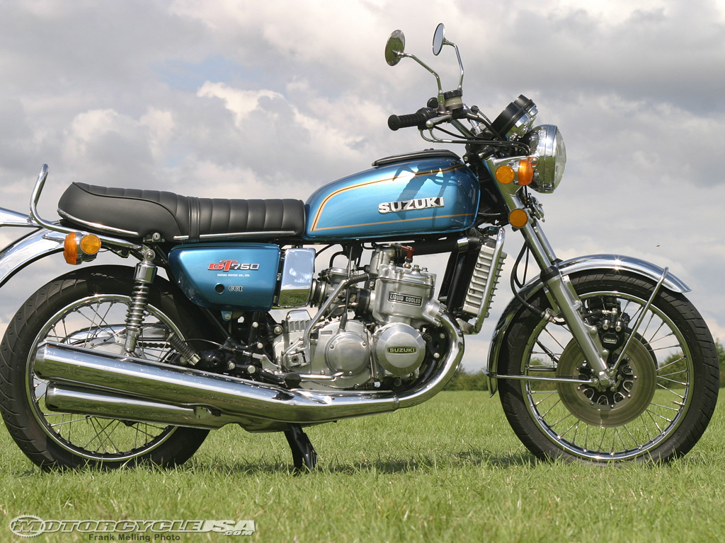 Vintage Motorcycle Wallpaper - HD Wallpaper 
